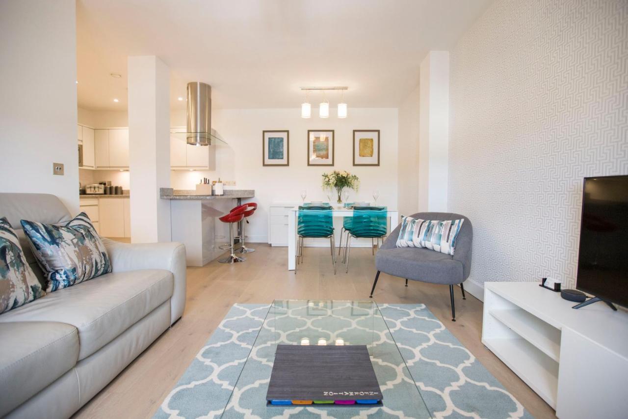 Urban Living'S ~ King Edward Luxury Apartments In The Heart Of ويندسور المظهر الخارجي الصورة