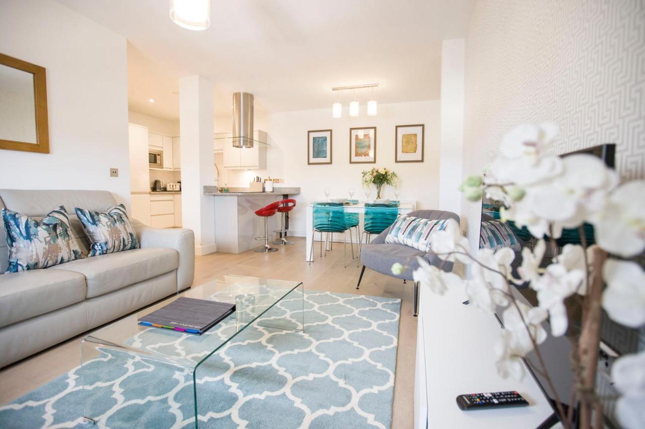 Urban Living'S ~ King Edward Luxury Apartments In The Heart Of ويندسور المظهر الخارجي الصورة