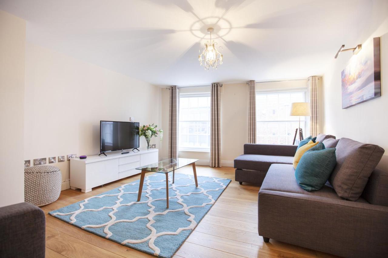 Urban Living'S ~ King Edward Luxury Apartments In The Heart Of ويندسور المظهر الخارجي الصورة