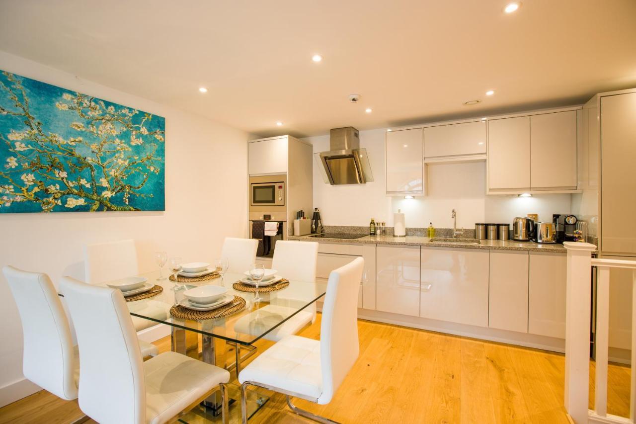 Urban Living'S ~ King Edward Luxury Apartments In The Heart Of ويندسور المظهر الخارجي الصورة